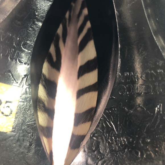 Dana Stein Zebra Butterfly Size 6.5 Heels Wedge - Picture 7 of 8